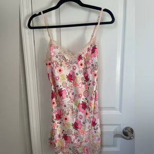 Victoria secret Y2K slip size Small